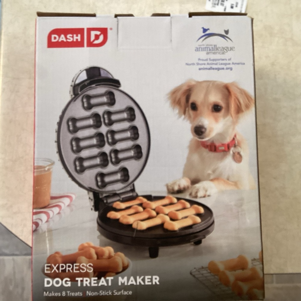 Dash Dog Treat Maker New in box